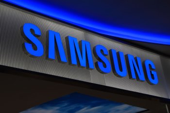 Samsung оставит Google поисковиком по умолчанию на своих устройствах