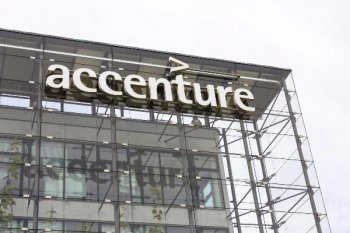 Российское подразделение Accenture меняет название на Axteam