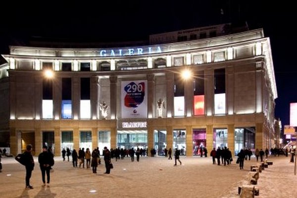 Hines рассматривает возможность покупки ТРЦ «Галерея» в Санкт-Петербурге