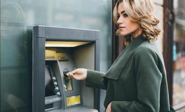 В России предлагают выдавать кредиты через банкомат с помощью биометрии