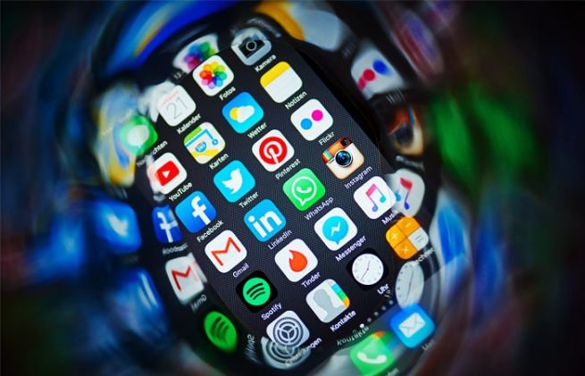 Ритейлеров заподозрили в ценовом сговоре при продаже iPhone