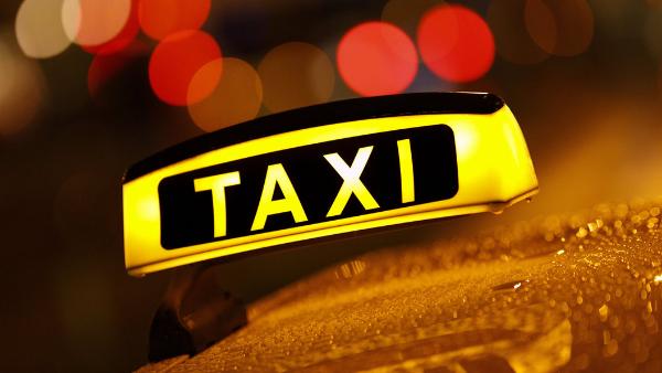 Группа QIWI приобрела платформу для таксопарков