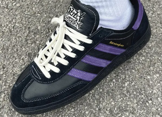Adidas выпустил подарочную партию кроссовок в честь Оззи Осборна Adidas выпустил подарочную партию кроссовок в честь Оззи Осборна