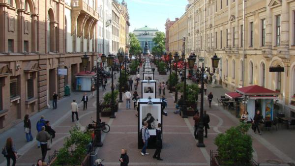 Московский стрит-ритейл «мельчает»