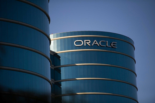 Чистая прибыль Oracle в III финквартале выросла почти вдвое