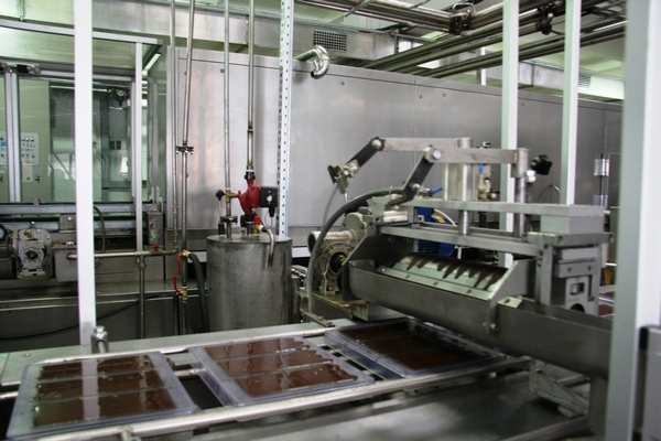 «АККОНД» запустил новую автоматизированную шоколадно-отливную линию