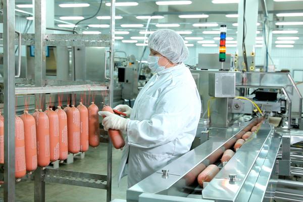 Московские производители увеличили выпуск мясной продукции на 14%