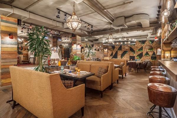 В Москве открылись рестораны и кафе