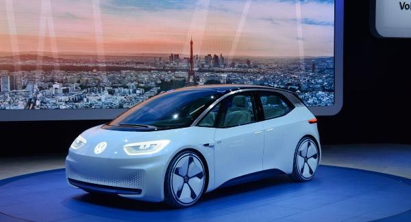 Volkswagen отметил рекордные продажи электромобилей