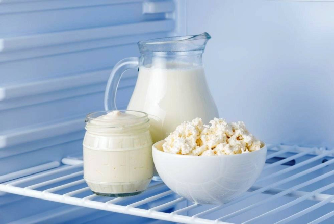 Минпромторг планирует ввести разрешительный режим продажи молочной продукции