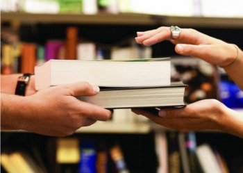Российские законодатели отнесли книжный бизнес к социальному