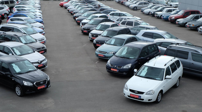 Автодилеров могут обязать продавать машины по рекомендованной цене