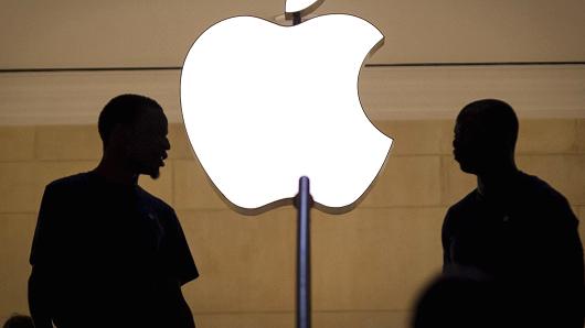 Apple разрешили обыскивать сумки сотрудников