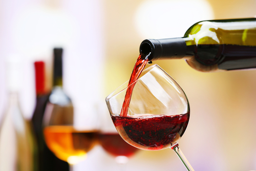Минимальные розничные цены на вино предлагают установить в размере 200-250 рублей