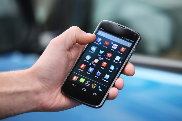 Количество обращений с мобильных устройств выросло на 28% 