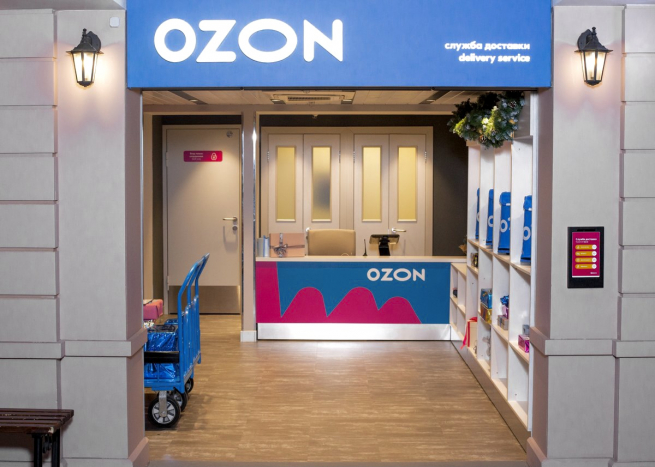 Ozon открыл «игрушечную» службу доставки и ПВЗ в Кидзании
