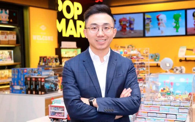 Продажи Лабубу вывели главу Pop Mart в топ-100 самых богатых людей мира Продажи Лабубу вывели главу Pop Mart в топ-100 самых богатых людей мира