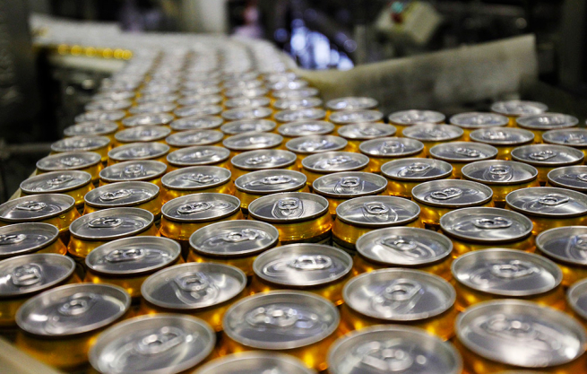 Минпромторг предложил разрешить ритейлерам не считать пиво алкоголем