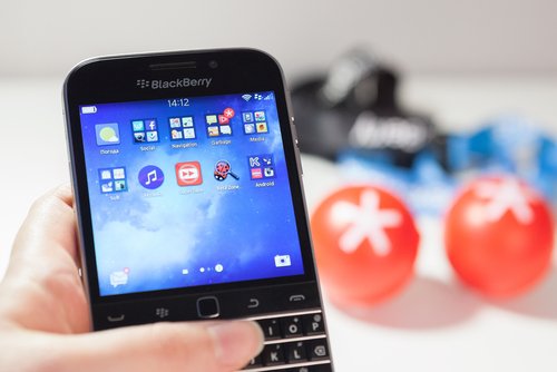 BlackBerry выходит из убытков