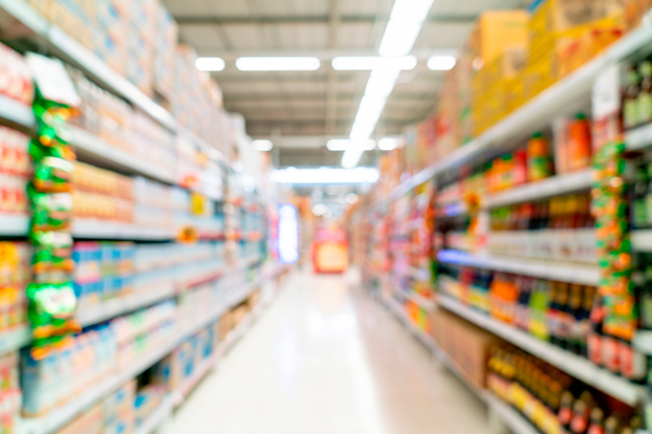 Как AI трансформирует FMCG: от генерации контента до управления полкой
