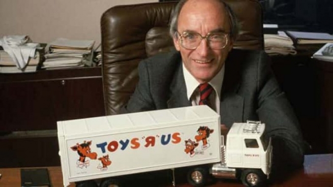 Умер основатель крупнейшей в США сети магазинов игрушек 