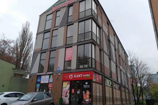 Идущий под снос ТЦ «Понарт» в Калининграде опечатали судебные приставы Идущий под снос ТЦ «Понарт» в Калининграде опечатали судебные приставы