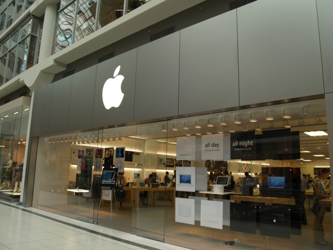 Apple формально оспорила решение суда о помощи ФБР во взломе iPhone