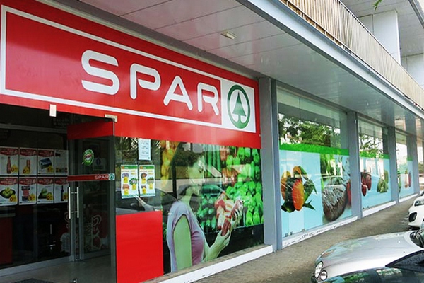 Spar отказался от раздачи бесплатных пакетов на кассах