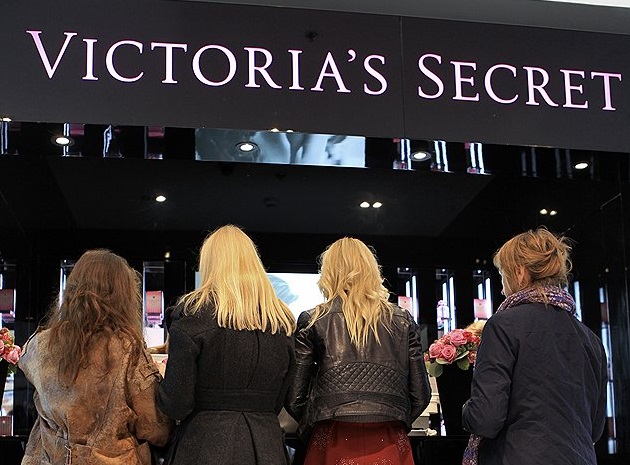 Владелец Victoria's Secret увеличил прибыль на 20% в третьем квартале