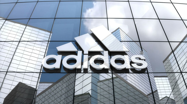 Adidas подал заявки на регистрацию новых товарных знаков в России Adidas подал заявки на регистрацию новых товарных знаков в России