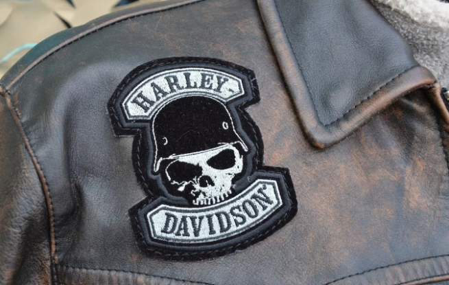 Harley Davidson станет торговать одеждой на Amazon