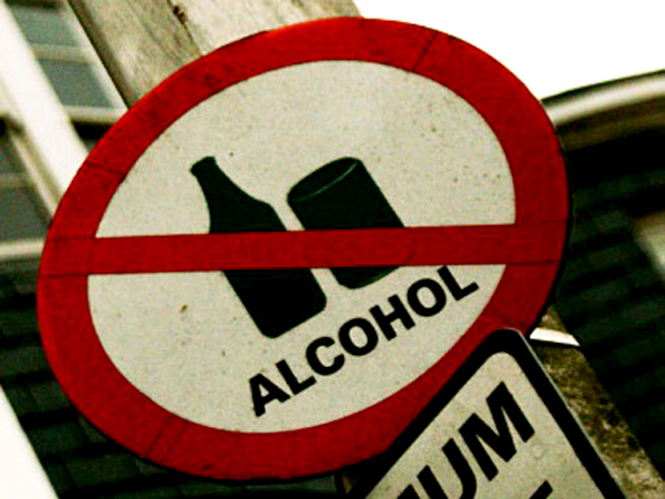 Роспотребнадзор выступил против возвращения рекламы алкоголя