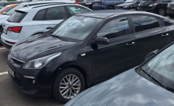 Большая часть легковых автомобилей в РФ приходится на 10 марок