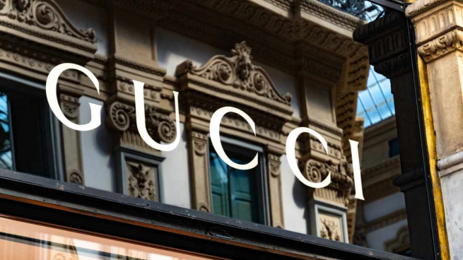 Gucci начнет принимать криптовалютные платежи в нескольких магазинах США Gucci начнет принимать криптовалютные платежи в нескольких магазинах США