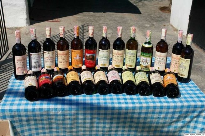 Крымские вина стали покупать чаще
