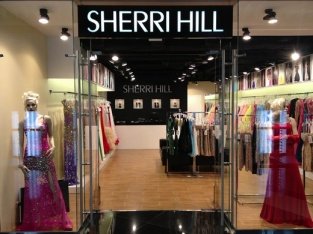 Первый монобрендовый бутик Sherri Hill открылся в Москве 