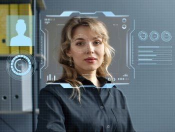 Т-банк расширяет сеть терминалов с биометрической оплатой