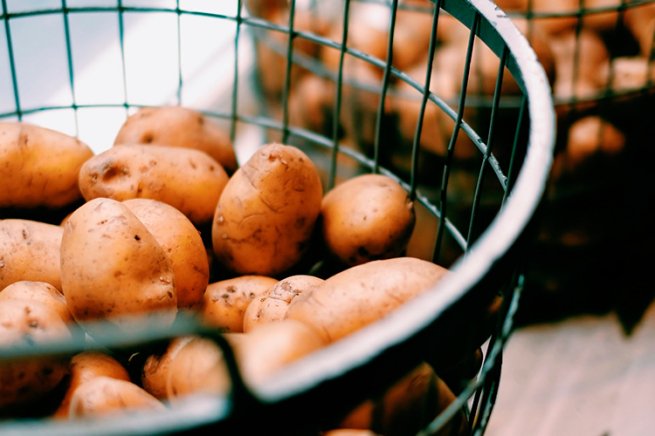 Обезличенность овощей и неосознанные покупки: какой картофель на самом деле продается в магазинах