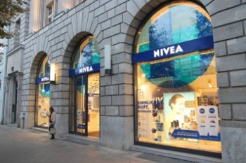 Владелец бренда NIVEA нарастил квартальную выручку на 3,6%