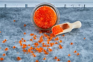 Красная икра нового улова появилась в продаже