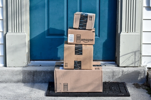 Amazon будет нанимать непрофессиональных водителей для доставки товаров