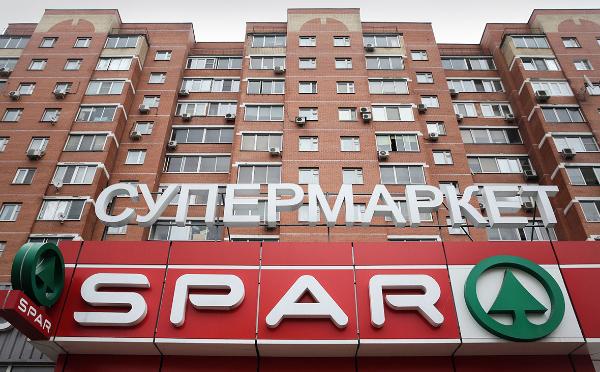 Часть магазинов SPAR закроют в РФ