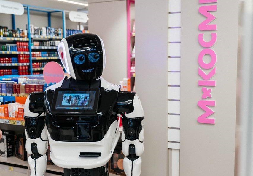 «Магнит» открыл в Москве магазин «М.Косметик» в обновленном концепте (ФОТО) - №4