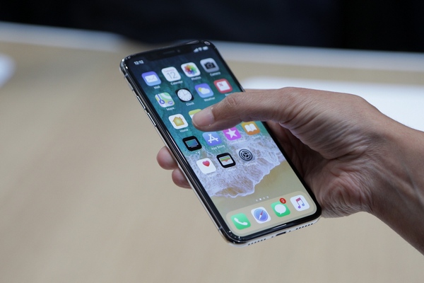 Apple готовит выпуск «бюджетного» iPhone за $550