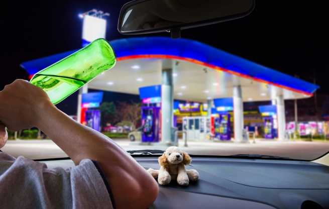 Нефтяники настаивают на снятии запрета на продажу алкоголя на заправках