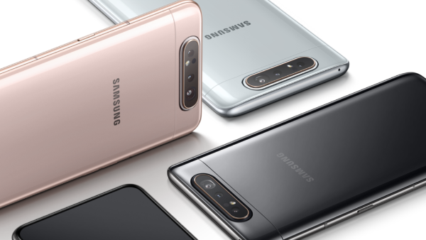 Samsung представила смартфон с тройной камерой и 5G