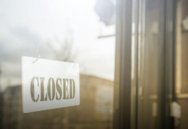 В Бельгии тоже закрывают магазины и бары из-за коронавируса