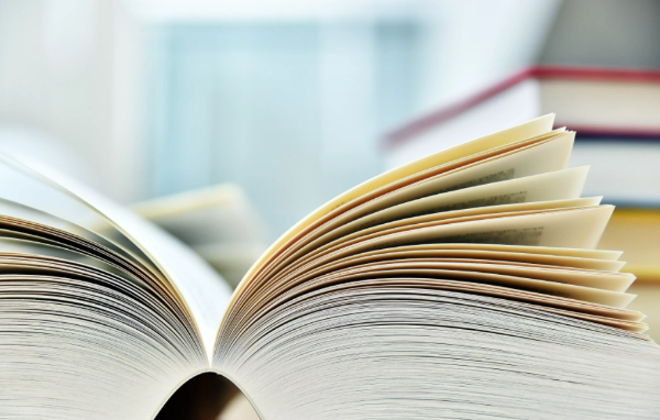 Издатели предупредили о риске удорожания книг из-за дефицита бумаги Издатели предупредили о риске удорожания книг из-за дефицита бумаги