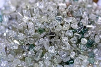 Продажи алмазов «Алросы» в августе выросли на 47% в годовом выражении