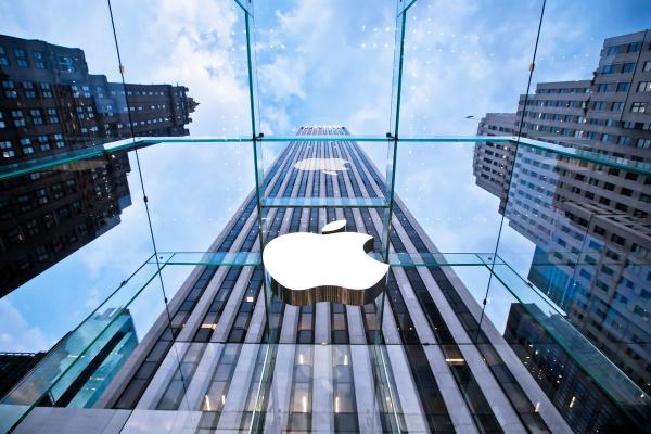 Чистая прибыль Apple во втором квартале составила 21,7 млрд долларов США